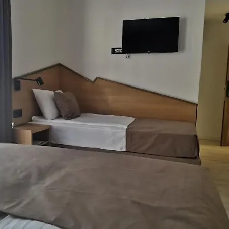 Vucja Reka فندق *